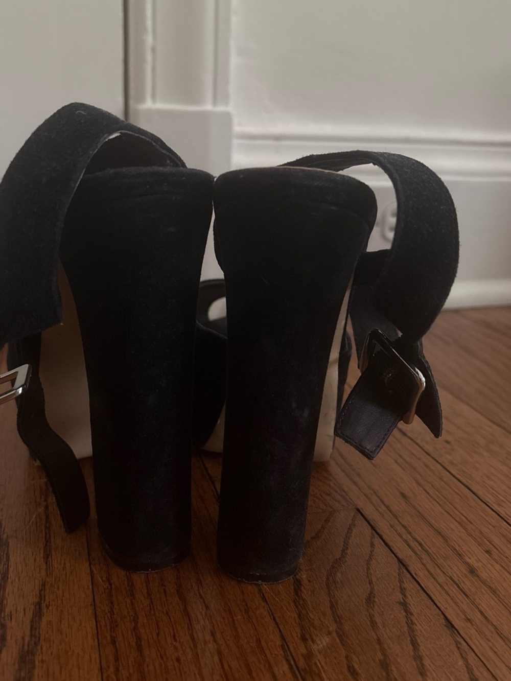 Steve Madden Black Suede Platform Heels - Picture 2 of 3